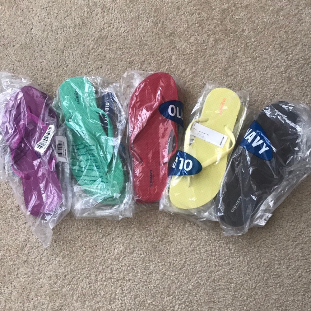 ALL SOLD! Old Navy Flip Flops, Size 8